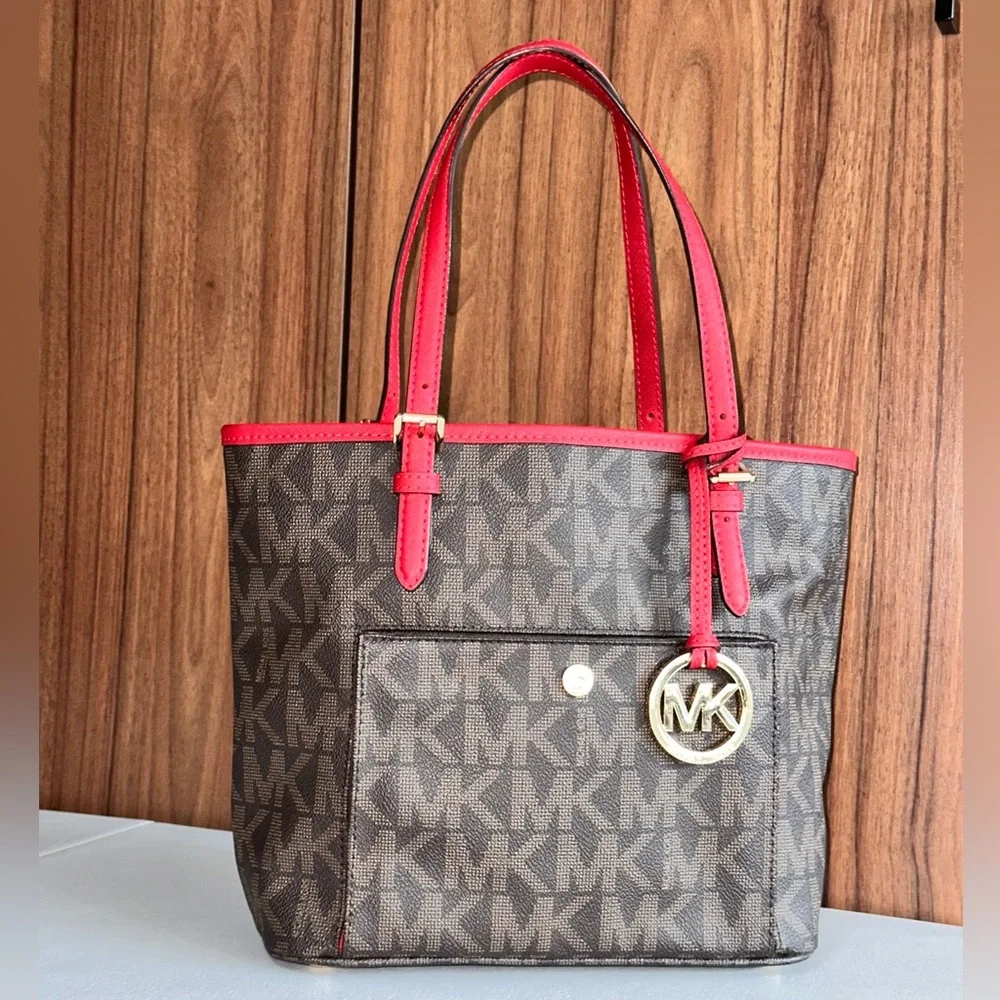 MICHAEL Michael Kors Jet Set Travel Medium
Logo Tote (EUC) - Picture 1 of 15